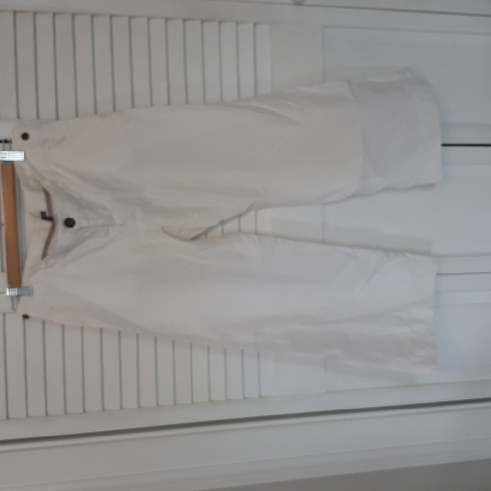 Gap linen and cotton cropped pants. Size 8